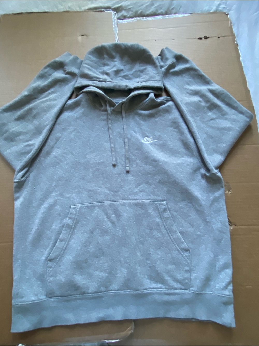 Nike Light Gray Pullover Hoodie with Subtle Logo